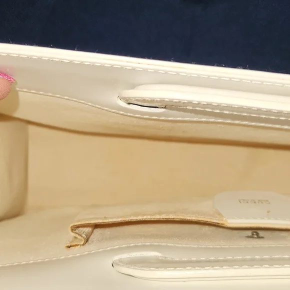 Gucci Leather Vintage Handbag w/clear tote - Picture 10 of 17